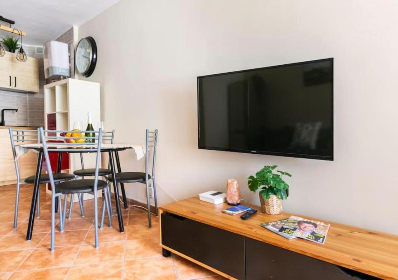 Cosy Apartment In Los Cristianos 5Min To The Ocean מראה חיצוני תמונה