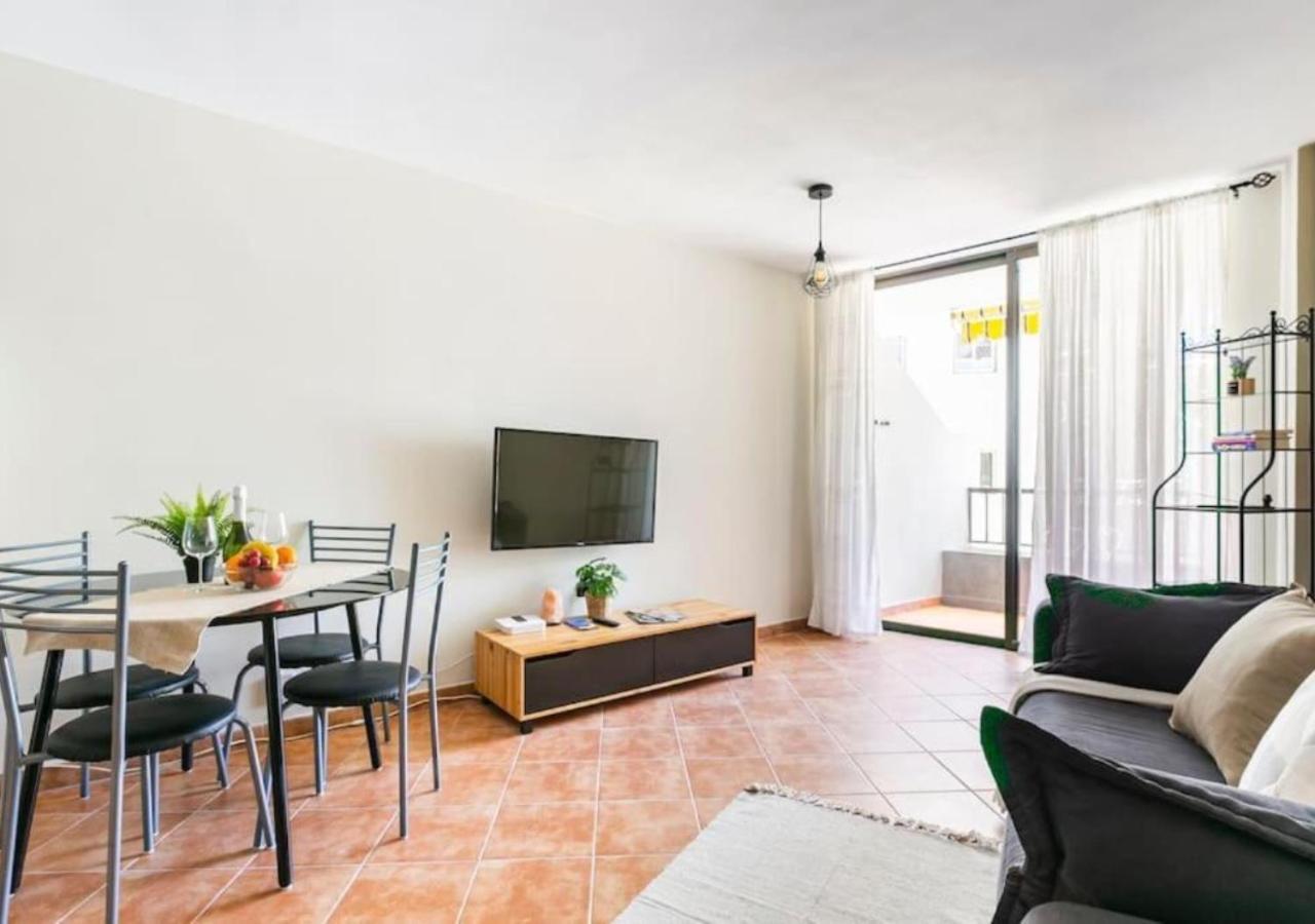 Cosy Apartment In Los Cristianos 5Min To The Ocean מראה חיצוני תמונה
