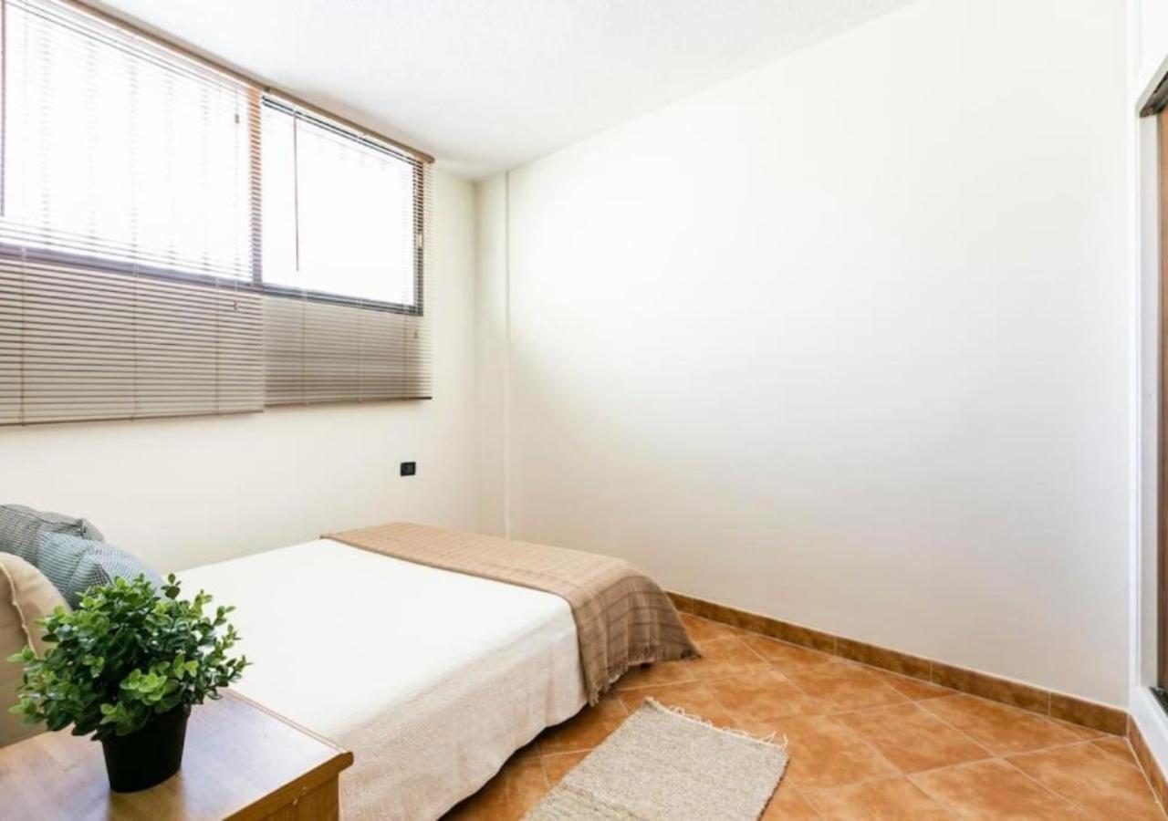 Cosy Apartment In Los Cristianos 5Min To The Ocean מראה חיצוני תמונה